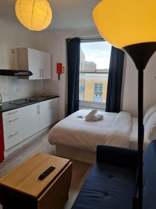 Chic & Modern Studio In Caledonian Rd Londyn Zewnętrze zdjęcie